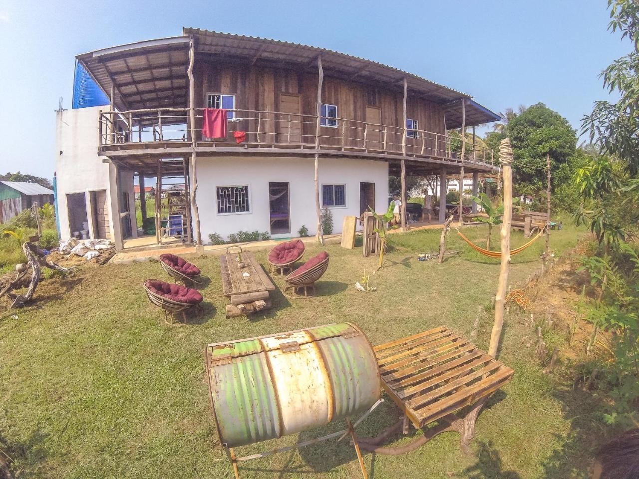 Bonsai Hotel Koh Rong Sanloem Exterior photo